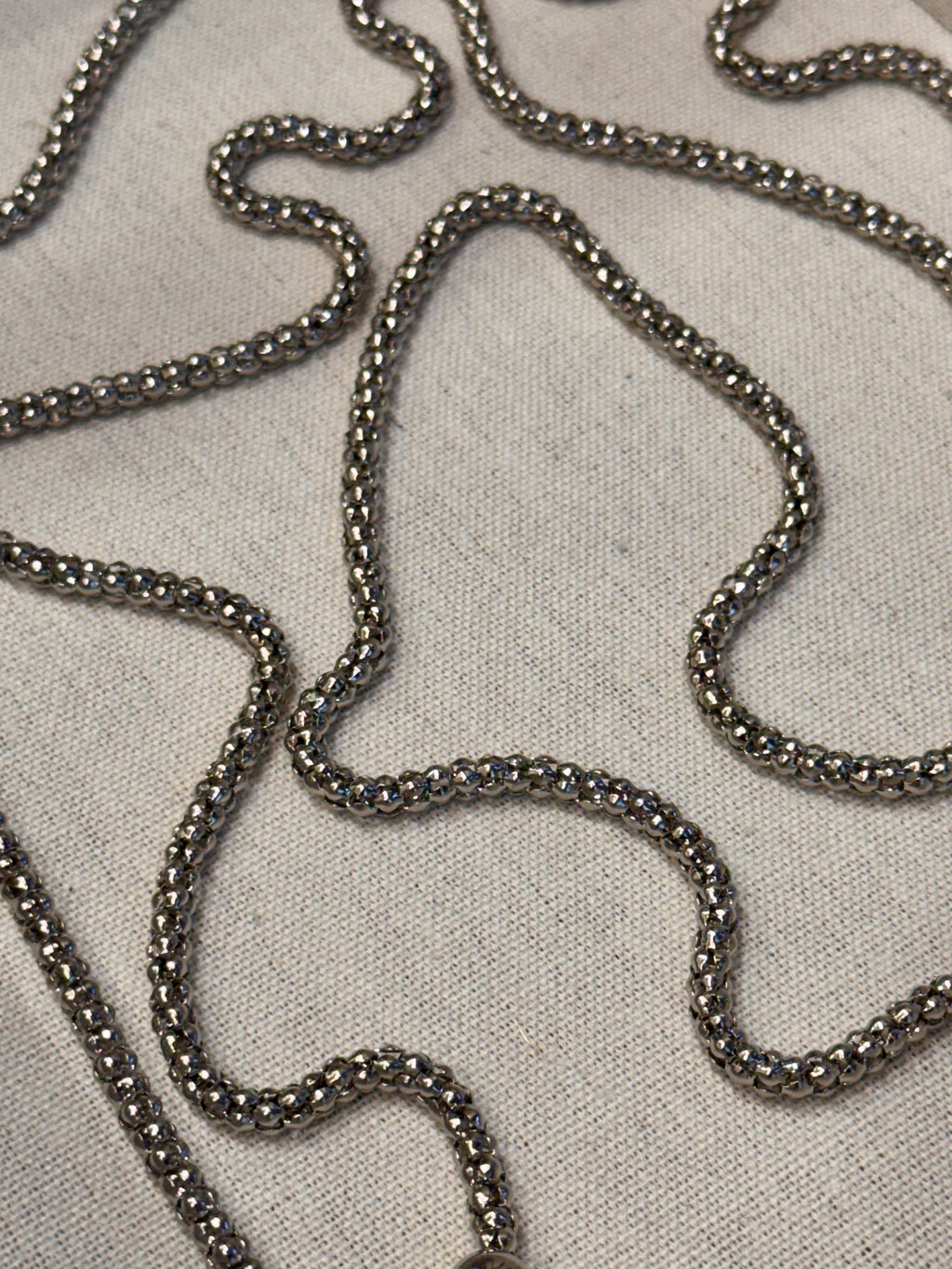 Collar Ana