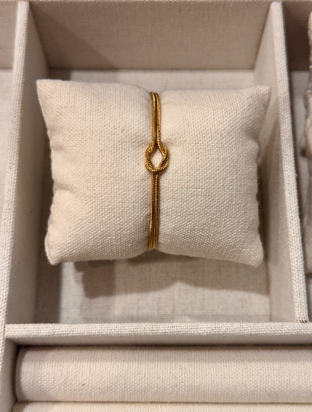Brazalete Nudo