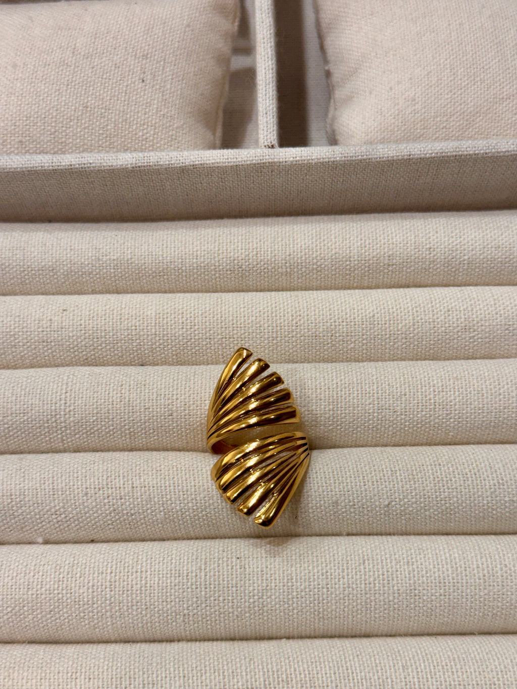 Anillo Andrea