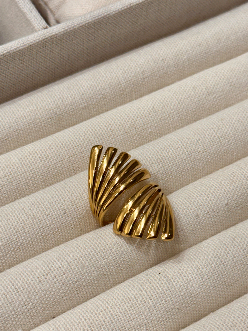 Anillo Andrea